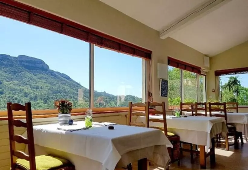 Logis Hotel Restaurant Le Grand Puech