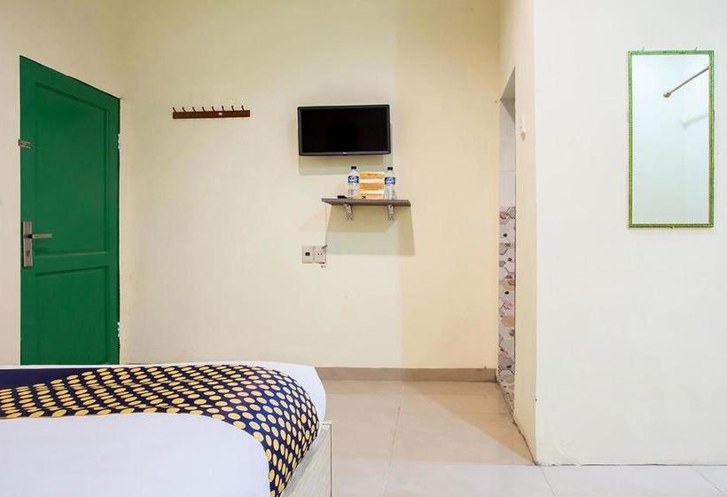 ホテル Spot On 2373 Executive Inn 2