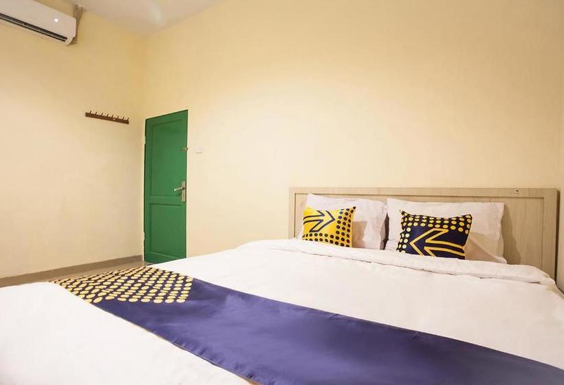 ホテル Spot On 2373 Executive Inn 2