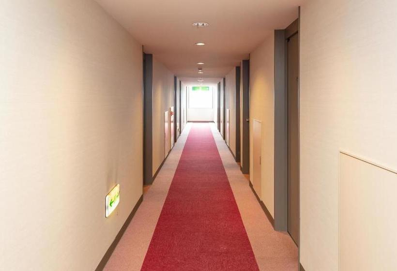 酒店 Oyo 44628 Yabuki Station