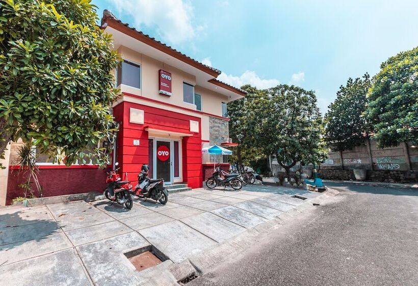 فندق Reddoorz @ Pavilion Residence Cikarang