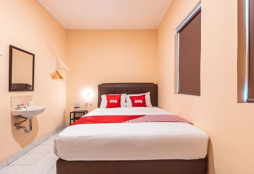 فندق Reddoorz @ Pavilion Residence Cikarang