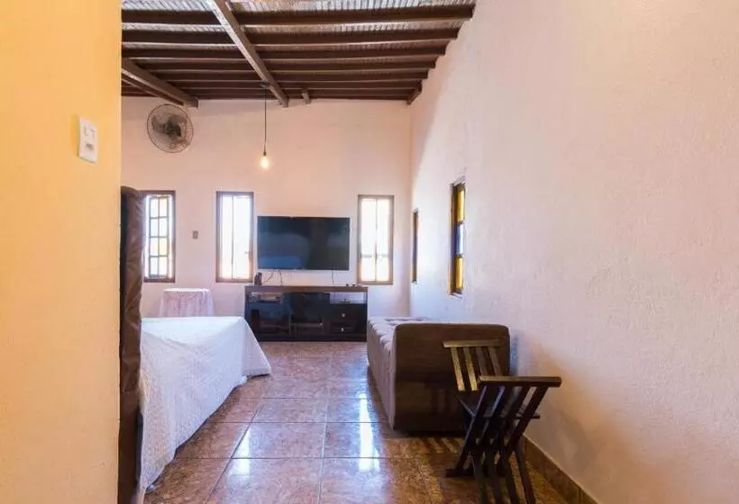 Man Cave Hostel