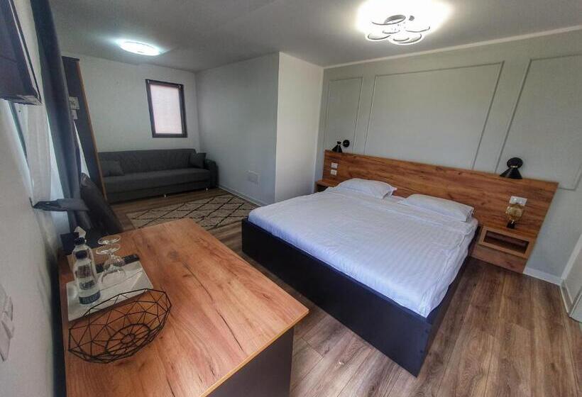 پانسیون Vily Luxury Rooms