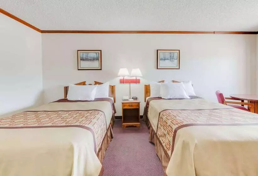 فندق Days Inn By Wyndham Monett