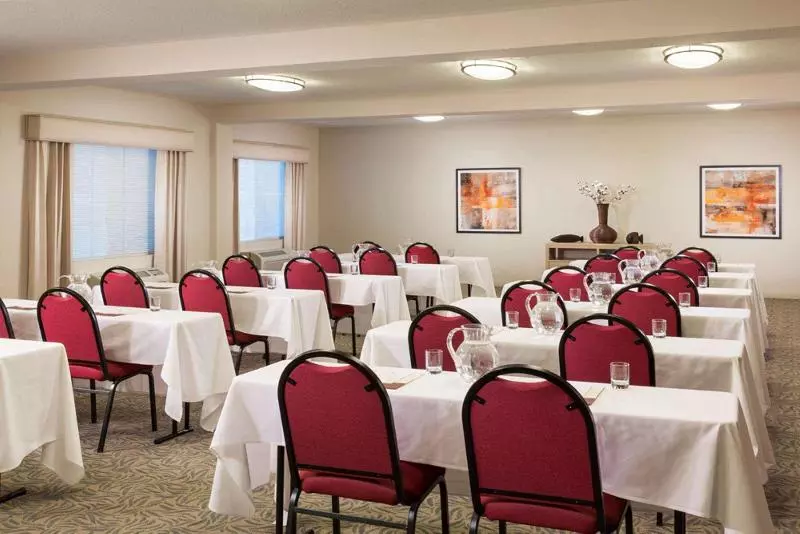 Doubletree By Hilton Hotel Vancouver