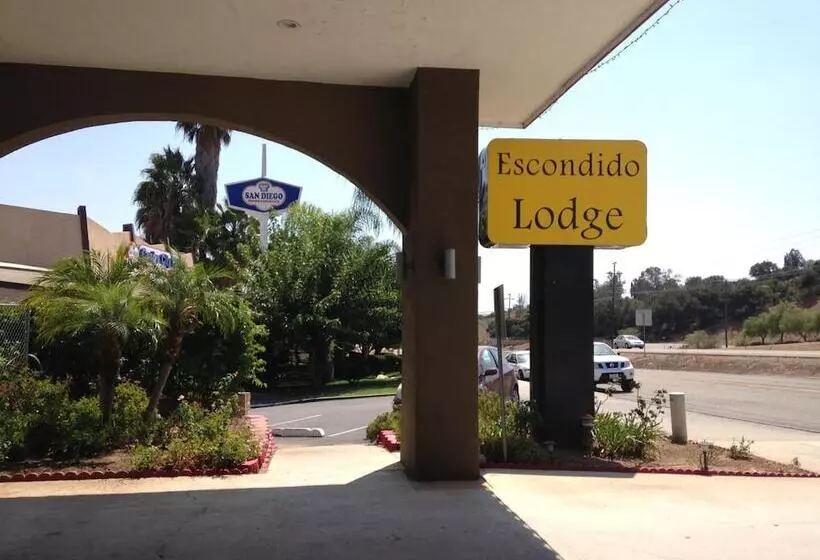 Отель Escondido Lodge