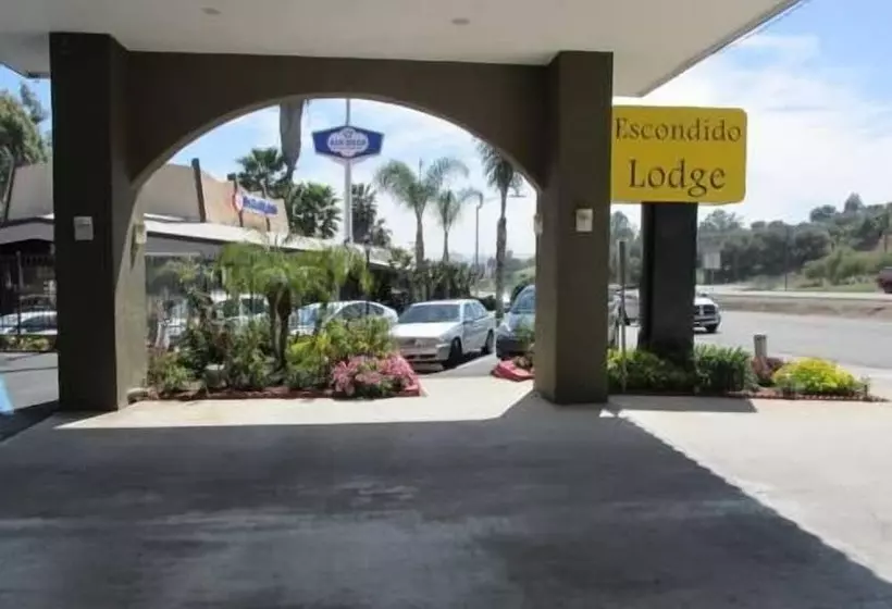 Отель Escondido Lodge