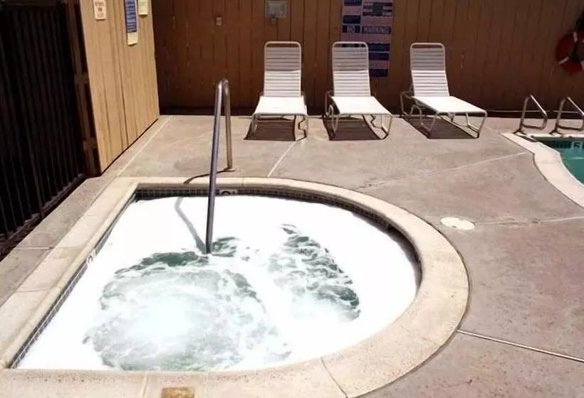 Отель Escondido Lodge