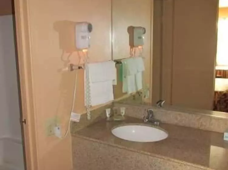 Отель Escondido Lodge