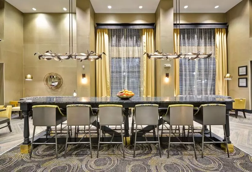 ホテル Hampton Inn & Suites Detroit/warren