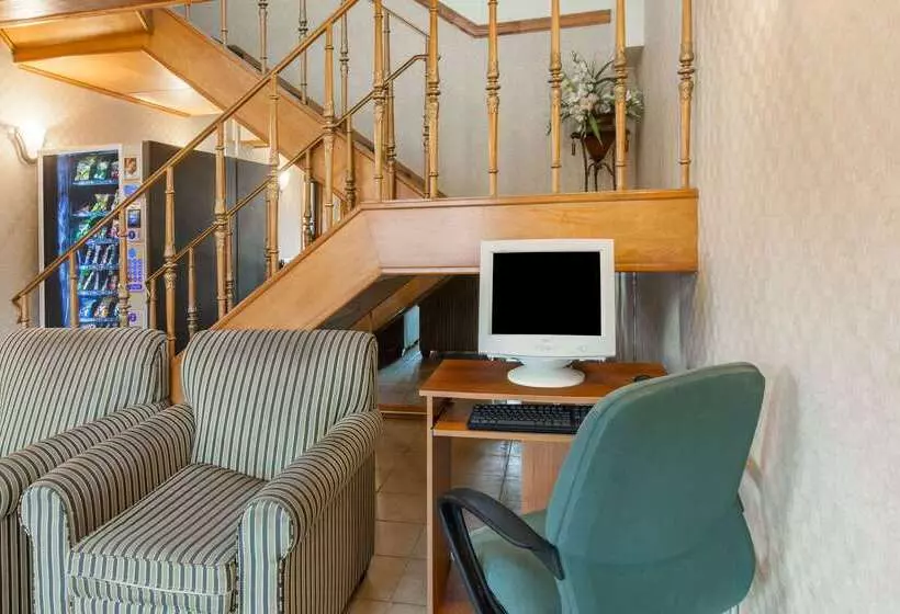 Отель Knights Inn South Amboy