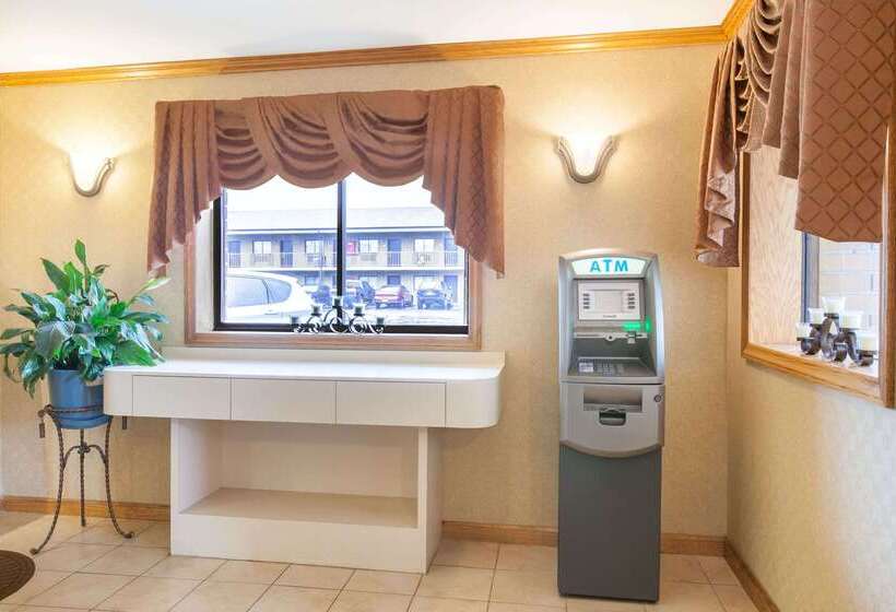 בית מלון כפרי Knights Inn South Amboy