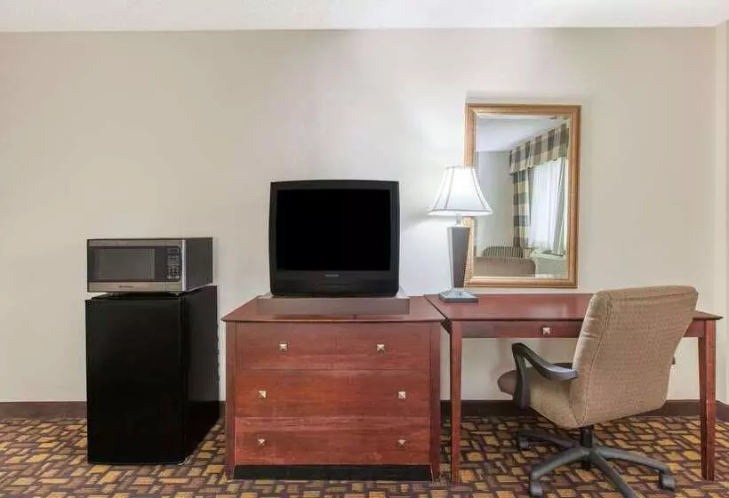 Отель Knights Inn South Amboy