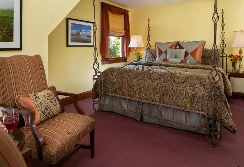 هتل Palmer House Inn