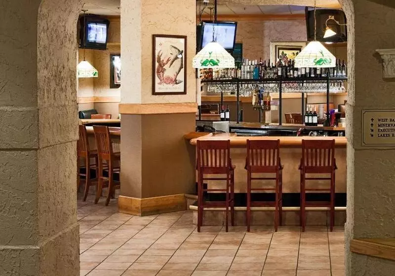 Park Place Hotel & Conference Center