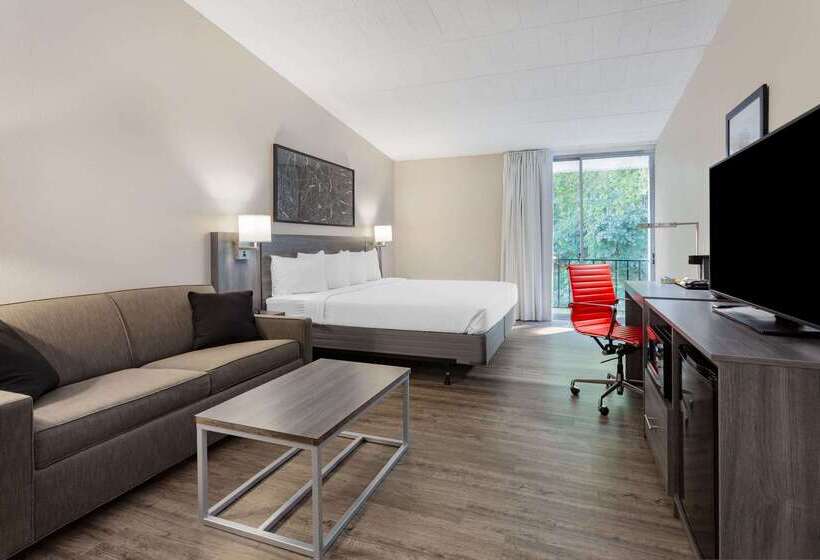 호텔 Ramada By Wyndham Windsor Locks