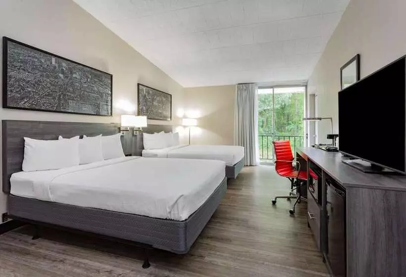 Hotel Ramada By Wyndham Windsor Locks