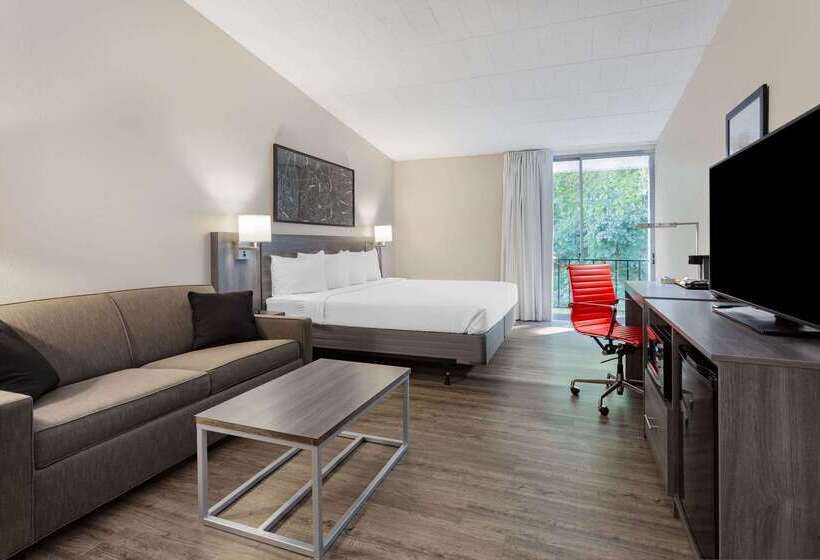 호텔 Ramada By Wyndham Windsor Locks