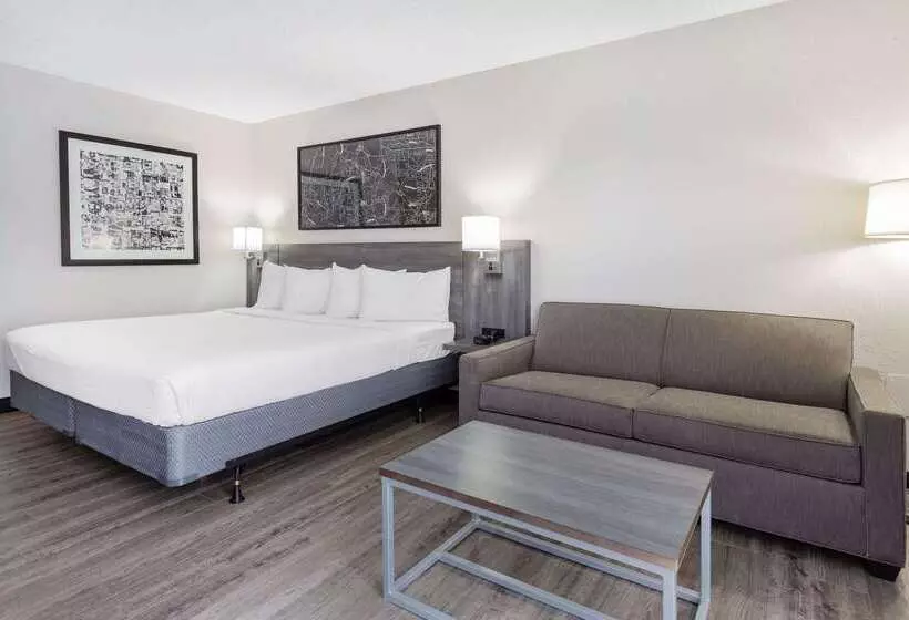 Hotel Ramada By Wyndham Windsor Locks