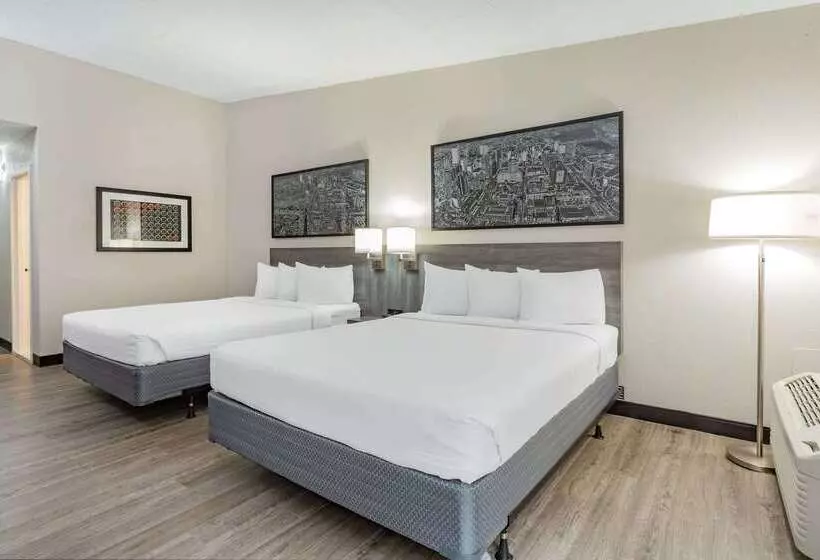 Hotel Ramada By Wyndham Windsor Locks