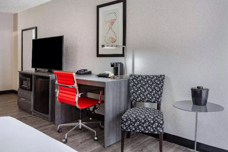 Hotel Ramada By Wyndham Windsor Locks