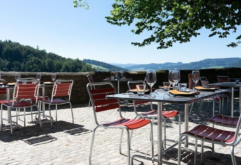 Schloss Burgdorf Youth Hostel