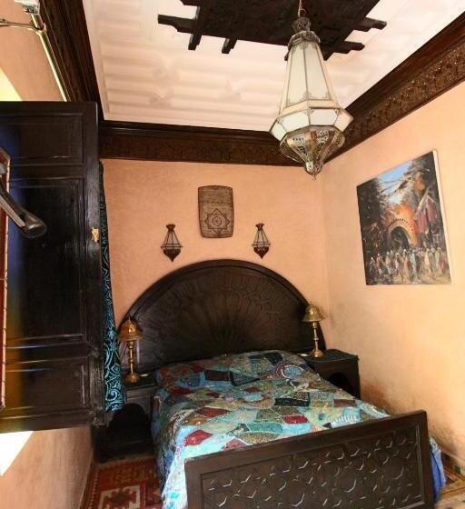 تختخواب و صبحانه Riad Makene Mouchkill