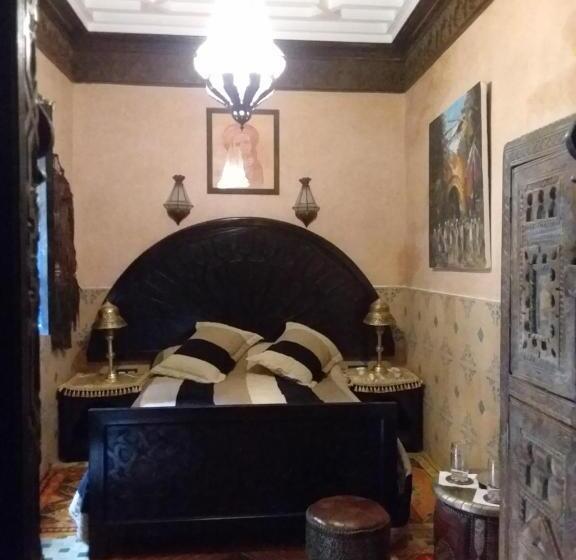 تختخواب و صبحانه Riad Makene Mouchkill