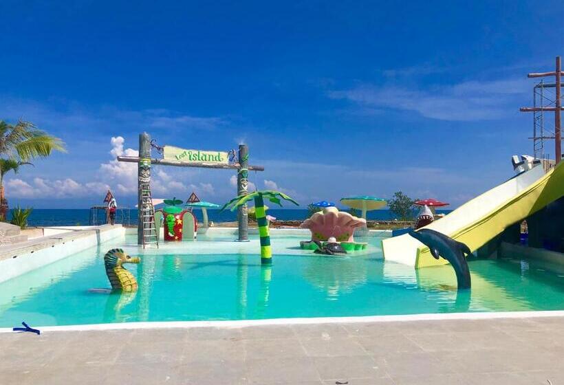 בית מלון כפרי Acapulco Resort