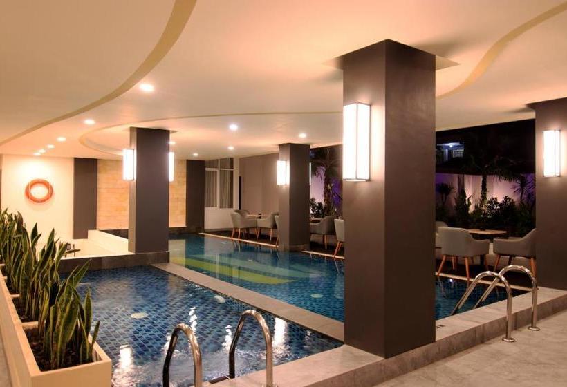 Aveon Hotel Yogyakarta By Daphna Management