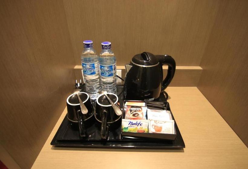 Aveon Hotel Yogyakarta By Daphna Management