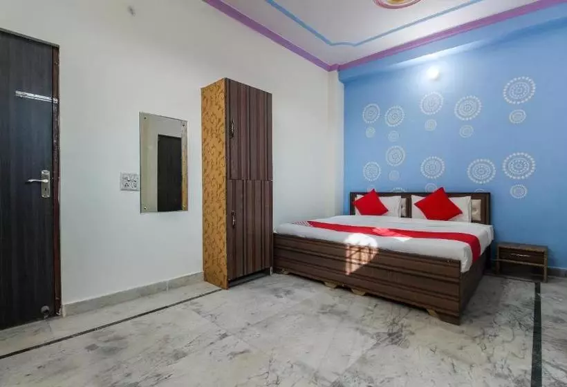 Hotelli Oyo 60794 A One Residency And Restaurant