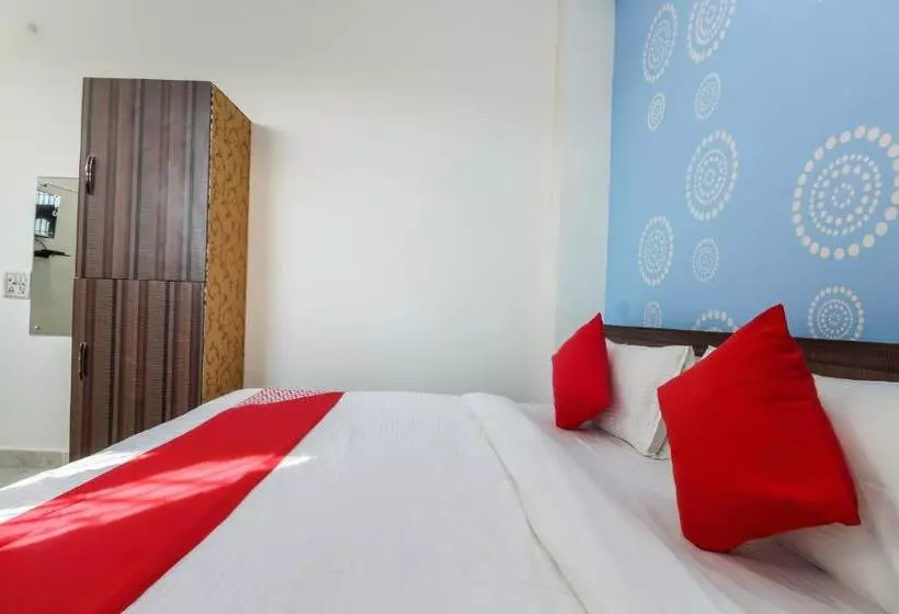 Hotelli Oyo 60794 A One Residency And Restaurant