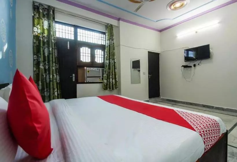 Hotelli Oyo 60794 A One Residency And Restaurant