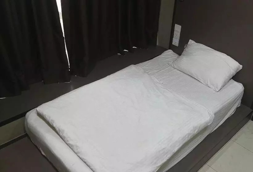 Tropika Garden Hotel Kulai