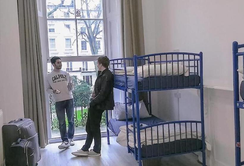 Urbany Hostel London 18 40 Years Old