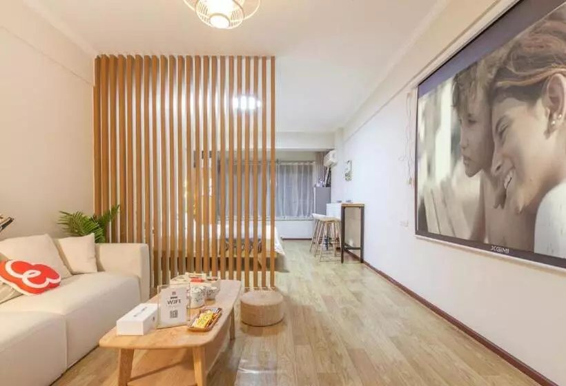 Hotelli [roader] Wuhan Jiang An District·hong Kong Road