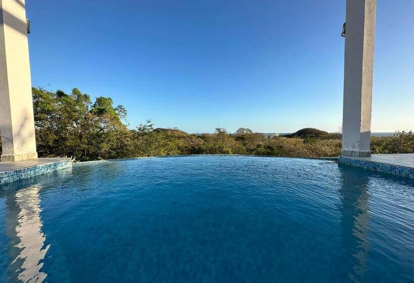 هتل Surf Ranch Resort - Emerald Coast