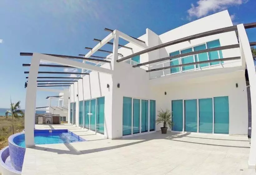 ホテル Surf Ranch Resort - Emerald Coast