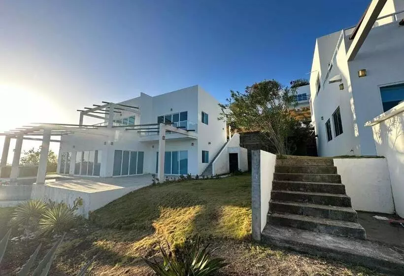 ホテル Surf Ranch Resort - Emerald Coast
