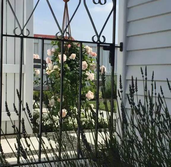 Majatalo Room For Two