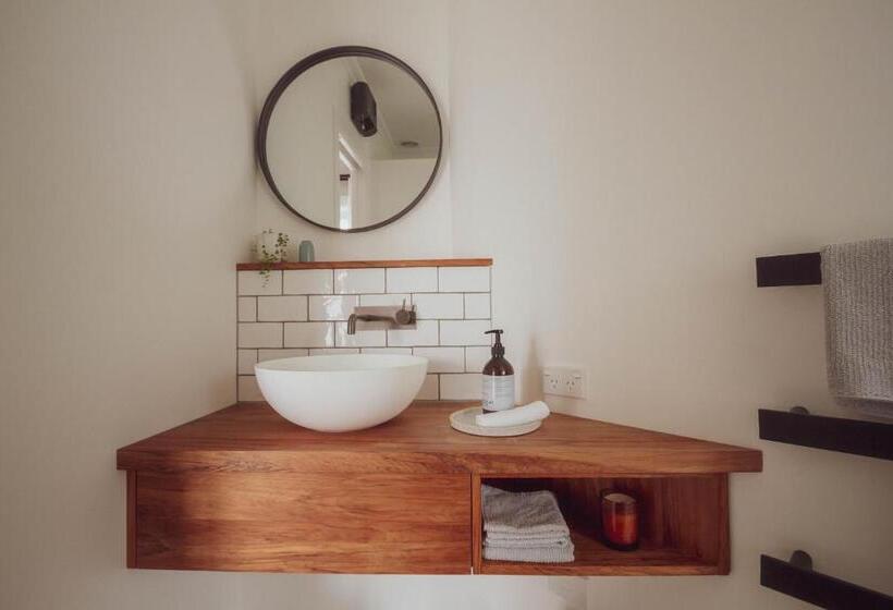 بنسيون Room For Two