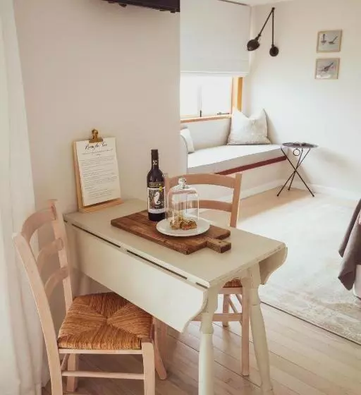 Majatalo Room For Two