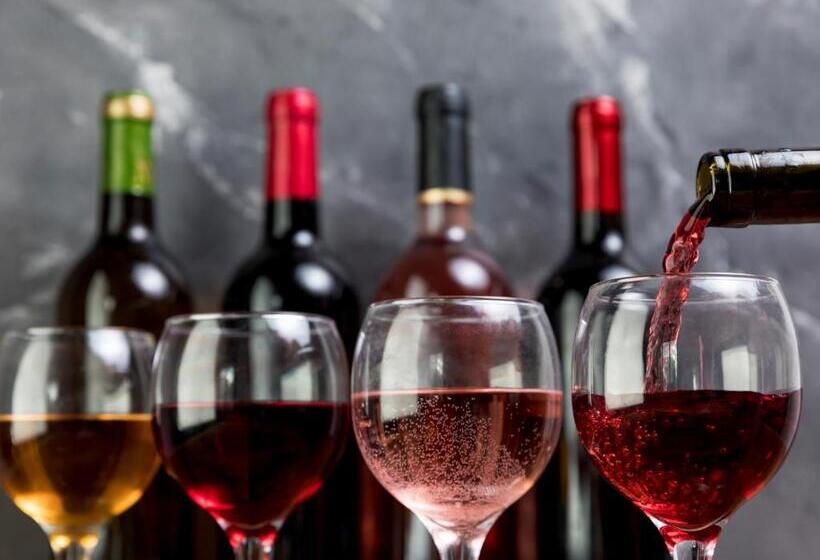 Whytescape Serviced Apartments