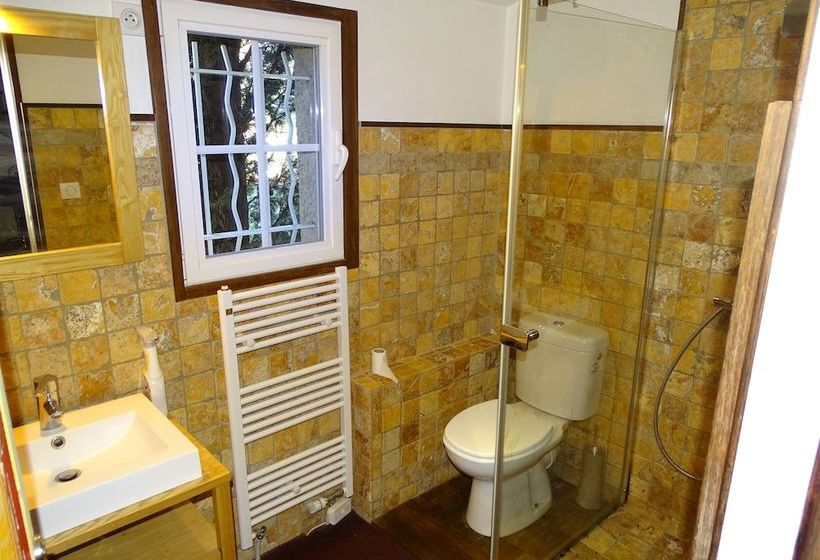 Baraveou Home In Nature