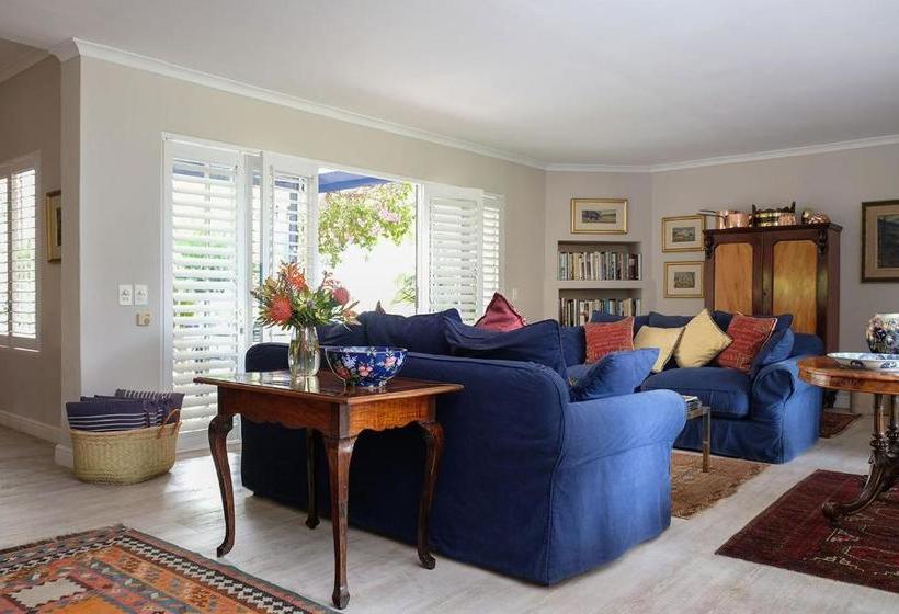 צימר Fernkloof Lodge