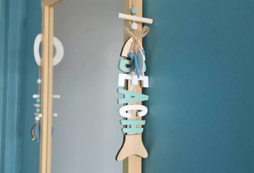 Studio Avec Chambre   Balcon Et à 20m De La Mer