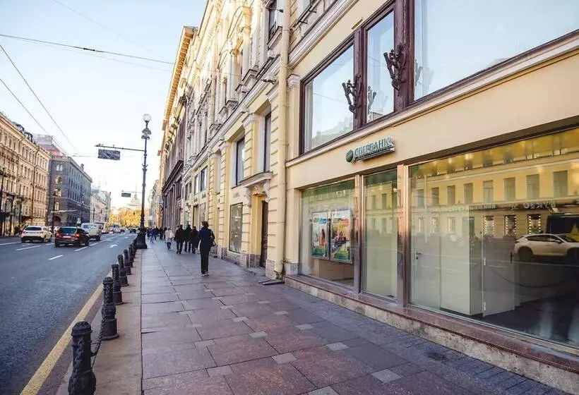 Exclusive Living City Centre   Sleeps 20