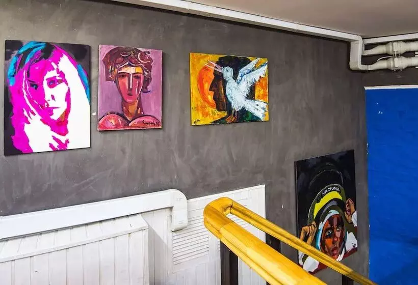 Exclusive Living City Centre   Sleeps 20